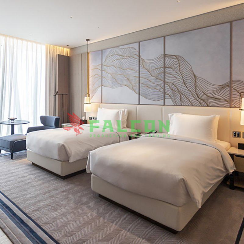 Giường phụ khách sạn thiết kế gọn gàng, dễ dàng di chuyển.