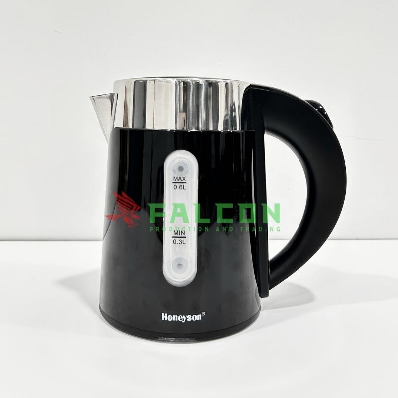 Ấm siêu tốc Honeyson với thiết kế tinh tế, dung tích linh hoạt, tiện lợi cho mọi nhu cầu sử dụng.