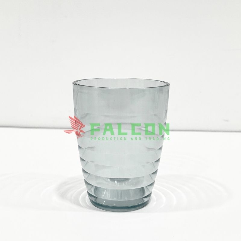 Cốc nhựa melamine thiết kế đẹp mắt, bền và dễ sử dụng, là lựa chọn lý tưởng cho gia đình và quán cà phê.