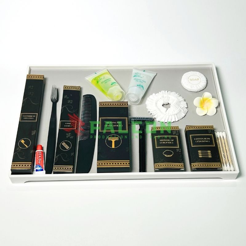 Bộ sản phẩm phù hợp bày trí trong khay amenities, kệ lavabo hoặc hộp gỗ trang trí.