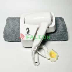 Vỏ máy được làm từ nhựa ABS kháng khuẩn, chịu nhiệt tốt và đảm bảo an toàn khi sử dụng.