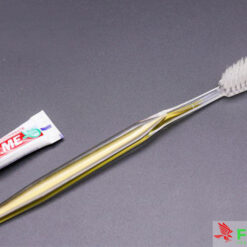 Bàn chải đánh răng BC 04