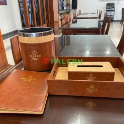 Màu sắc trang nhã, đậm chất luxury, dễ dàng hòa hợp với không gian phòng cao cấp.