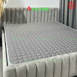 Đệm có trọng lượng nhẹ, phù hợp sử dụng cho cả phòng gia đình lẫn khách sạn – homestay.