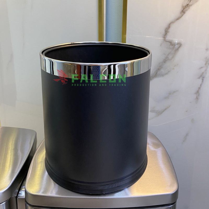 Kích thước nhỏ gọn, phù hợp với không gian phòng khách sạn, từ phòng ngủ đến phòng tắm.