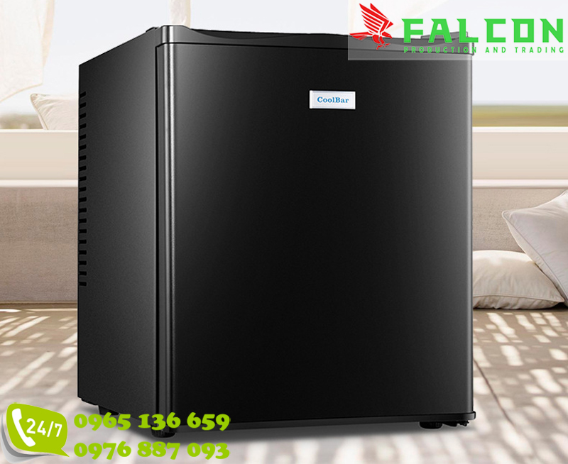 Dung tích vừa đủ giúp bảo quản nước uống, trái cây, bánh ngọt hoặc mỹ phẩm của khách một cách tiện lợi.