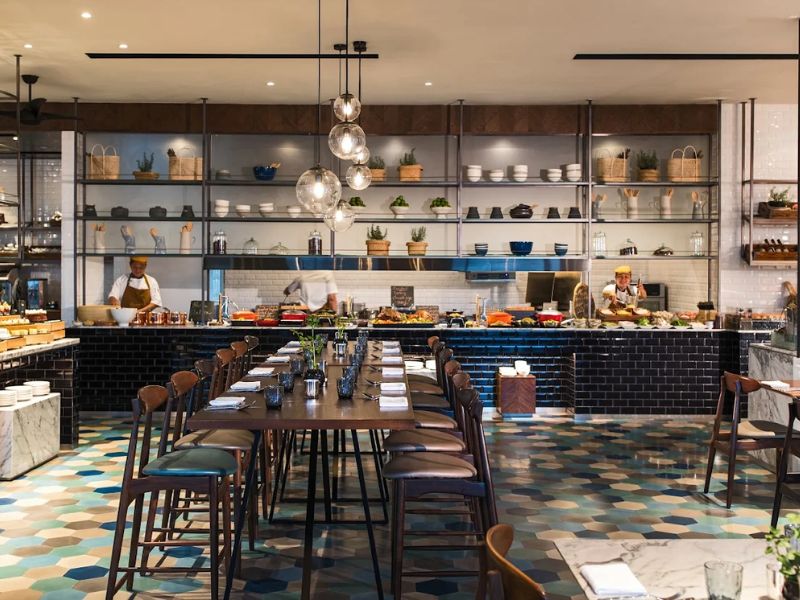 Viet Kitchen là địa điểm buffet được đánh giá tốt trên Google Maps.