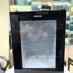 Tủ mát Homesun cánh kính mang đến trải nghiệm tiện lợi và sang trọng cho mọi khách sạn.